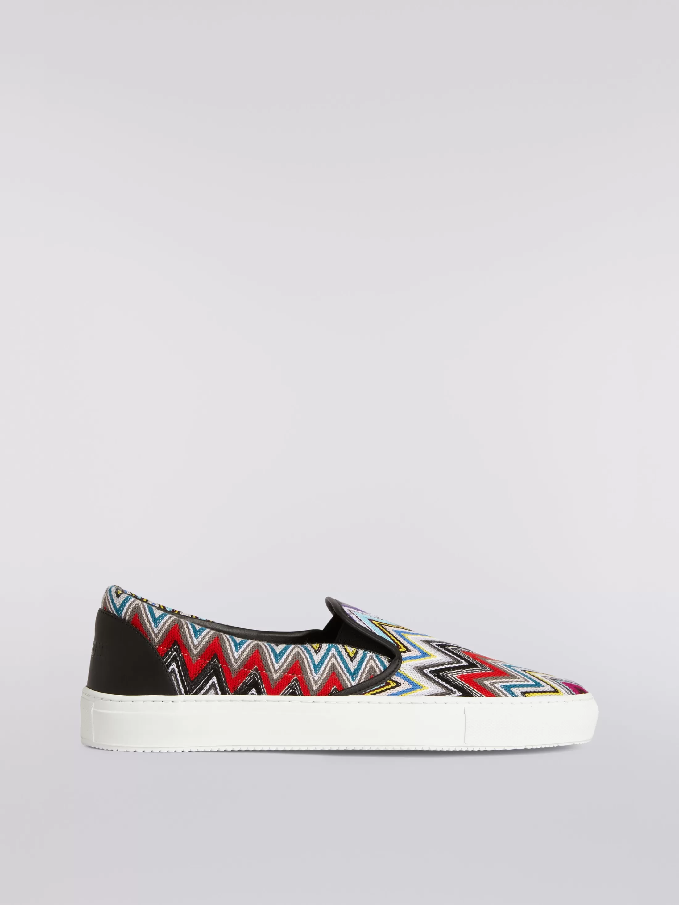 Cheap Slip-on trainers with zigzag upper Shoes