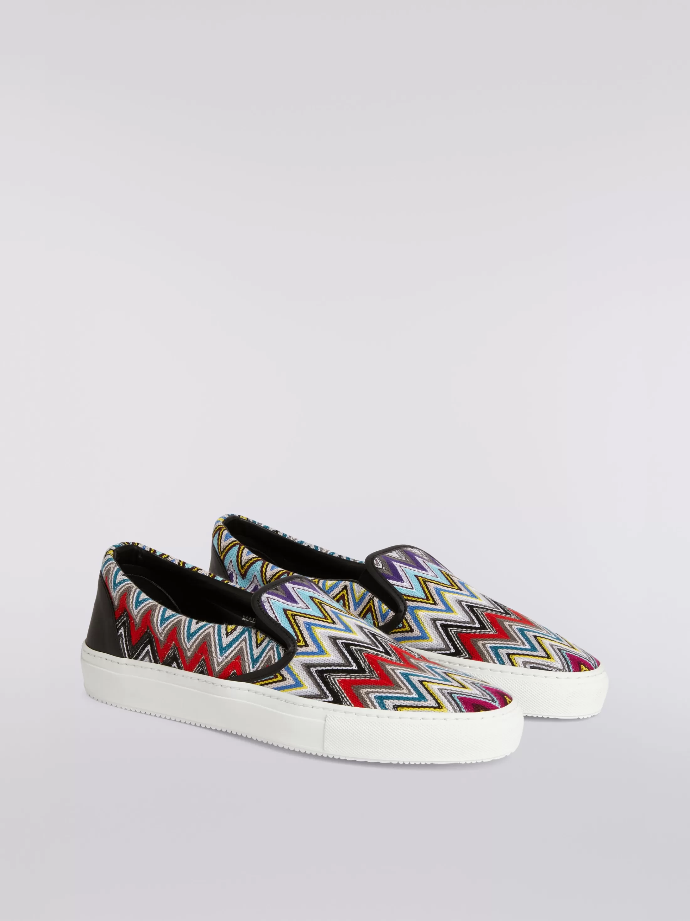 Cheap Slip-on trainers with zigzag upper Shoes